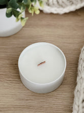 Load image into Gallery viewer, Idakeje Candle